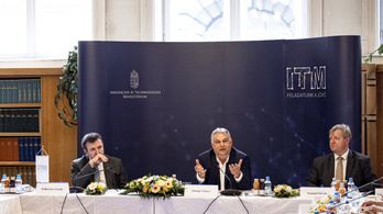 Orbán Viktor szerint legyenek gőzmozdonyok a magyarországi egyetemek