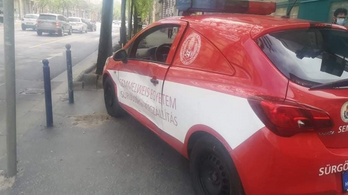 Vérszállító ütközött a budapesti Semmelweis Egyetemnél
