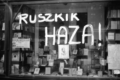 Képeken az ’50-es évek magyar kirakatai: ma már furcsának hatnak