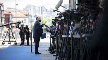 Történelmi EU-csúcsot tartottak, de Orbán Viktor nem érte el a célját