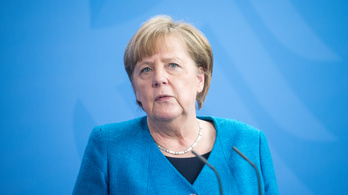 Angela Merkel: Véget nem érő kötelesség a nácik áldozataira emlékezni