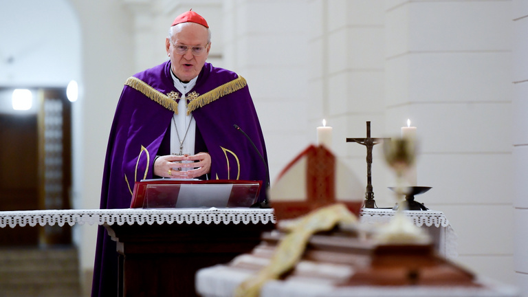 El Papa Francisco Potter reconoció su visita a Budapest en el Vaticano