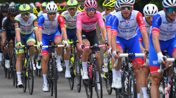 Valter Attila megvédte a rózsaszín trikót a Giro 7. szakaszán!