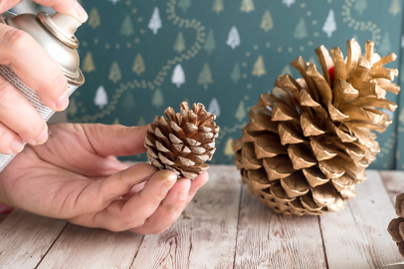 8 csodaszép karácsonyi dekoráció tobozból: egyszerű, mégis látványos díszek