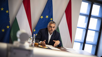 Orbán Viktor a védettségi igazolásokról tárgyalt az Európai Tanács elnökével