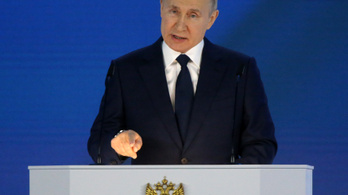 Vlagyimir Putyin mindenkinek kiveri a fogait, aki Oroszországból akar földet kiharapni