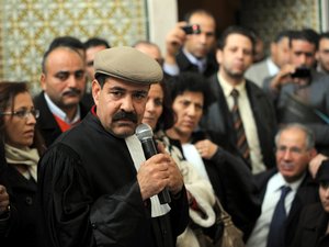 Agyonlőttek egy tunéziai ellenzéki vezetőt