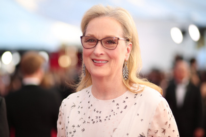 Gyönyörű nő Meryl Streep középső lánya: a 35 éves Grace-t eljegyezte jóképű zenész szerelme