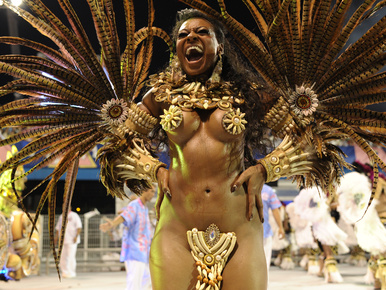 A legextrémebb melljelmezek a világ karneváljairól