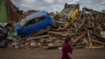 Tornádó után – olyan a cseh kórház, mintha háború robbant volna ki