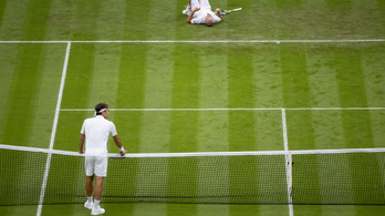 Federer továbbjutott, Serena Williams feladta a meccsét Wimbledonban