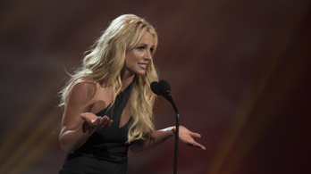 A bíróság megtagadta Britney Spears kérelmét, továbbra is apja gyámsága alatt marad