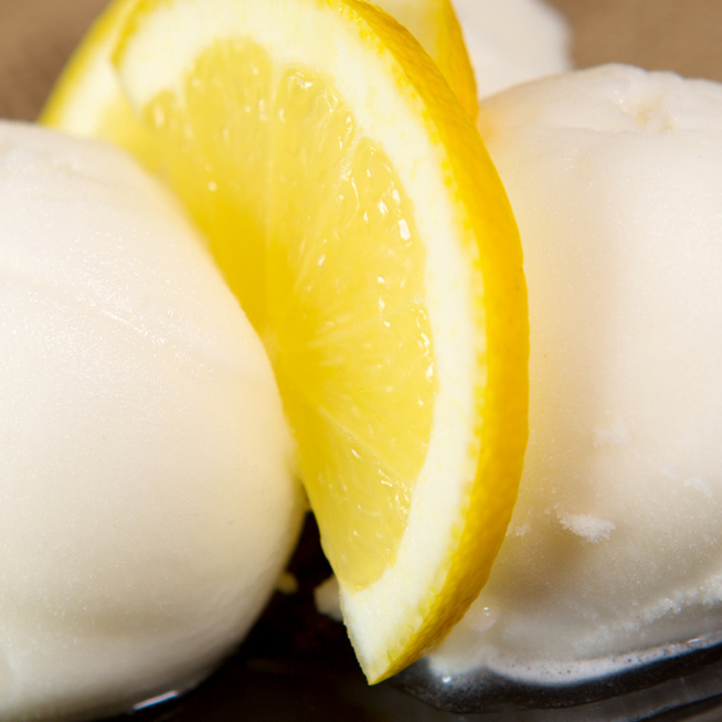A legfinomabb házi citromfagyi – Gép sem kell a készítéséhez