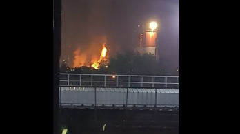 Hatalmas robbanás a marosvásárhelyi vegyi üzemben, felcsaptak a lángok