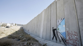 Banksy nyomában – harminc éve rendőrök kergették, ma vagyonokat érnek a graffitijei