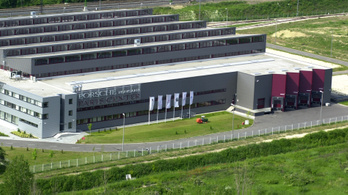 Oktatási központot létesít a Porsche Hungária Budaörsön