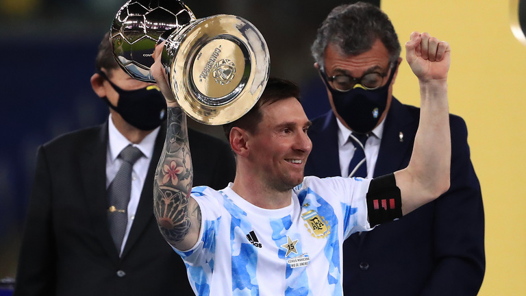 Készülhetünk Lionel Messi hetedik Aranylabdájára?