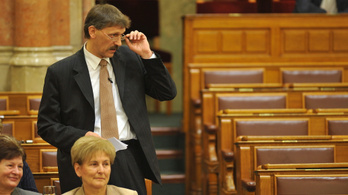 Gyászol az MSZP, meghalt a párt egykori országgyűlési képviselője