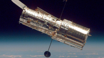 Kockázatos manőverre készülnek a Hubble űrteleszkóppal