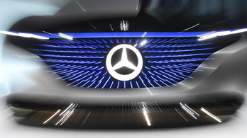 2030-ra már csak villanyautókat gyártana a Mercedes