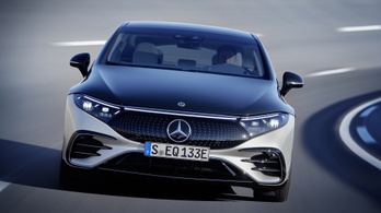 Előfizetéses rendszerben lesz elérhető a kis fordulókör a Mercedes EQS-nél