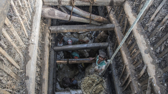 Nyolcvankilós kék zafírt találtak egy drágakőbányában