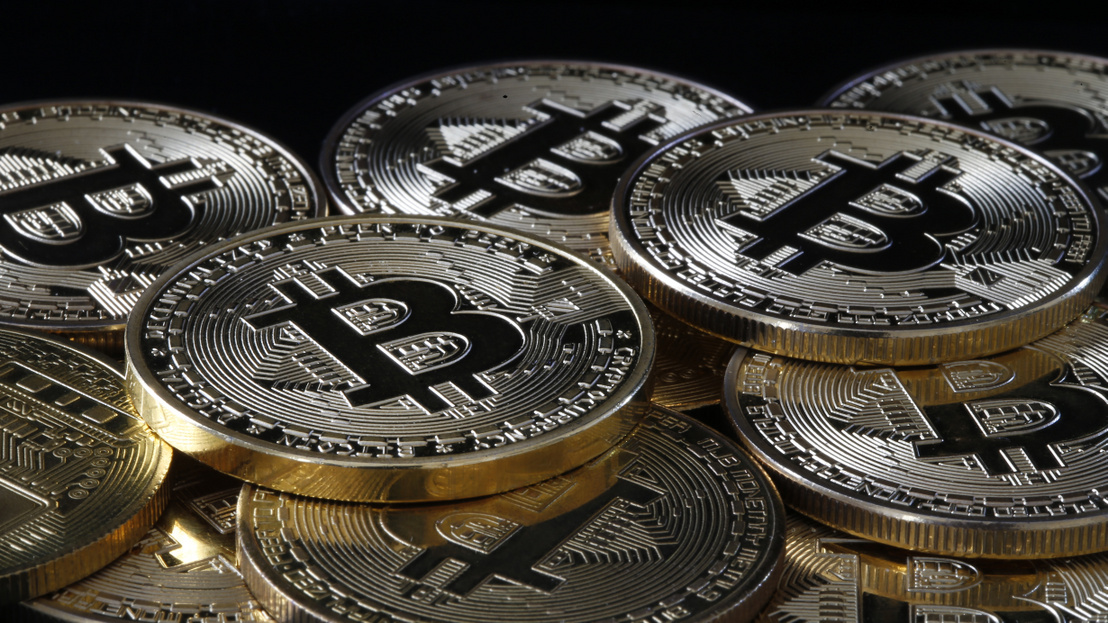 bitcoin espanol kereskedés magas tőkeáttételű bitcoin bróker