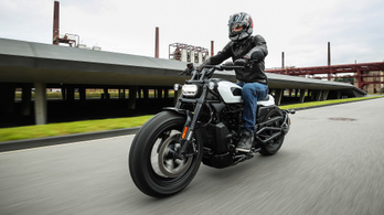 Teszt: Harley Davidson Sportster S – 2021.