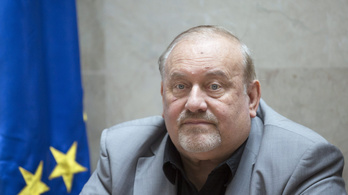 Meghalt Nanovfszky György nagykövet