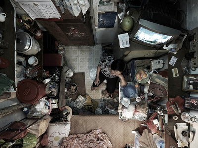 Cipősdoboznyi otthonokban élnek a legszegényebb hongkongiak