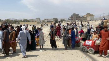 Tucatnyi ország várja az afgán menekülteket