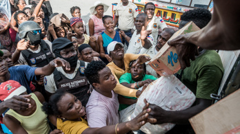 Fosztogatás után jótékonykodásra szólítja Haitit a hírhedt gengsztervezér