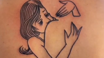 Magára akarta tetováltatni meghalt nagymamája képét, sokként érte a végeredmény