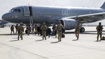 Vége a magyar mentőakciónak, a katonák hazatértek Afganisztánból