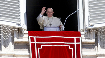 Nagy aggodalommal követi az afganisztáni helyzetet Ferenc pápa