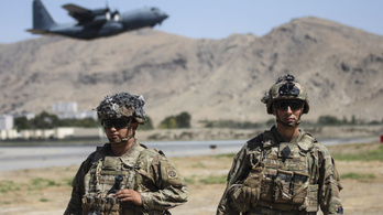 Ezrével hagyták hátra afgán szövetségeseiket a nyugati erők