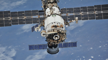 Nagy a baj, újabb repedéseket találtak a Nemzetközi Űrállomáson