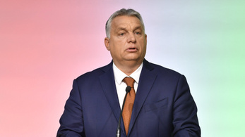 Orbán Viktor vonalzóval köszöntötte az iskolásokat