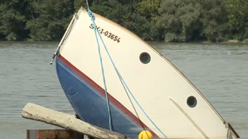 A Dunában marad a pénteken elsüllyedt hajó