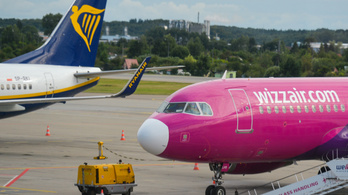 A Ryanair vezetője egyesítené a Wizz Airt és az EasyJetet