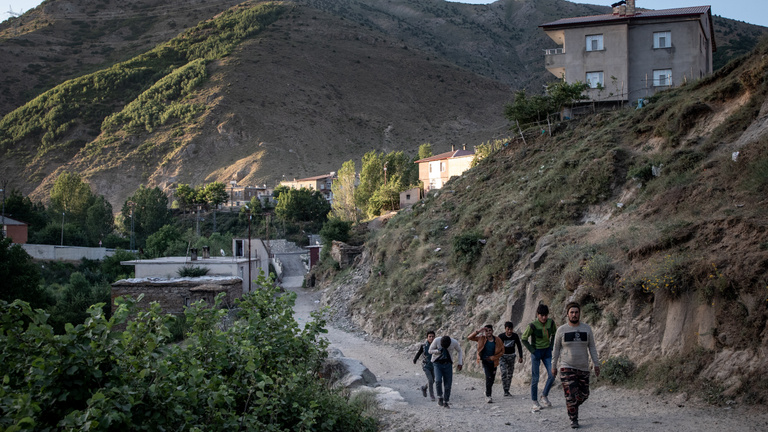 Segélyt kaphatnak a tálibok, katasztrófa fenyeget Afganisztánban