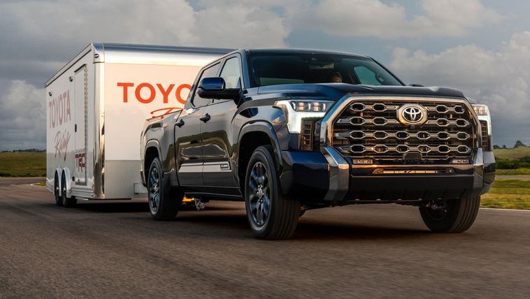 Toyota Tundra: V8 helyett ikerturbós hibrid