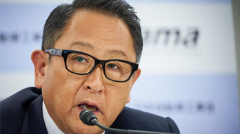 A villanyautóktól félti a japán munkahelyeket a Toyota elnöke