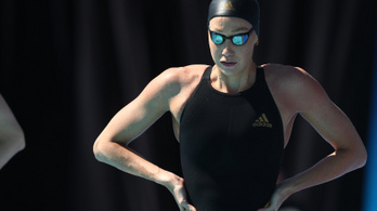 Koronavírus-fertőzés miatt kórházban az ausztrálok kétszeres olimpiai bajnok úszója