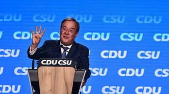 A CDU/CSU nem ragaszkodik a kormányalakításhoz, de azért tárgyalnak
