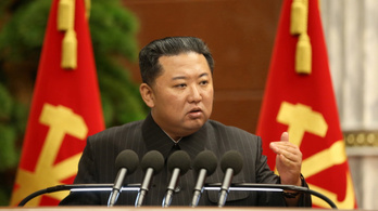 Kim Dzsongun: Eszünkben sincs kárt okozni Dél-Koreának