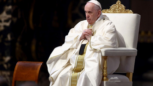 Ferenc pápa fájdalommal fogadta a francia katolikus egyház zaklatásairól szóló jelentést