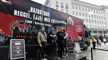 Nem állhat meg a Gyurcsánykamion Szegeden, a CÖF diktatúrát emleget