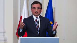 Az igazságügyi miniszter szerint gyarmati országként kezelné Lengyelországot az EU