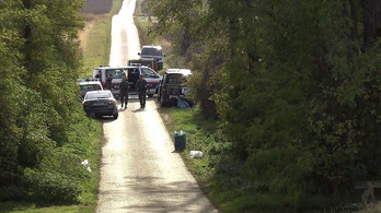 Két holttestet találtak a magyar-osztrák határon, az embercsempész menekül